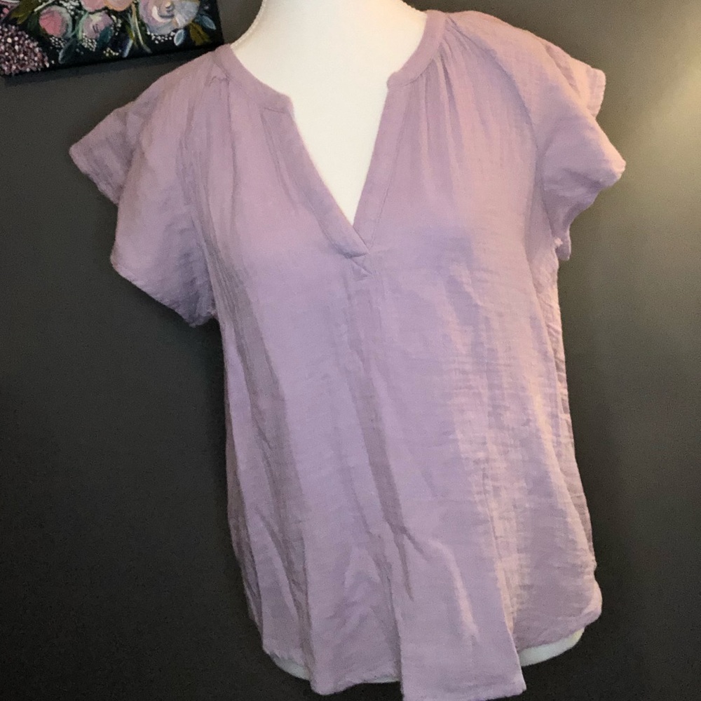 ❤️Universal Thread NWOT Ruffle Sleeve Top